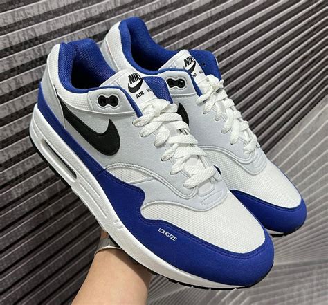 blauwe nike air|nike air max 1 blauw.